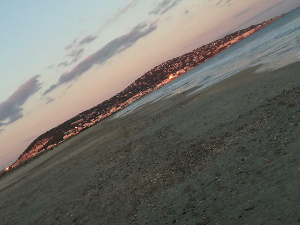 483 Chemin De Saint-Clair Appartement Sète Buitenkant foto